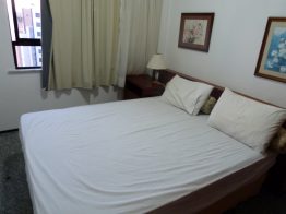 Flat na  Avenida Abolição – Beira Mar